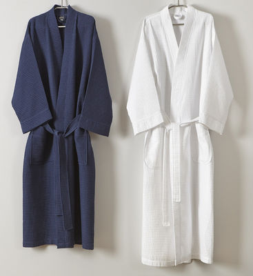 100% Cotton Waffle Women Bath Robe Terry Bathrobe Comfortable 125cm Long With Hood
