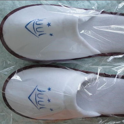 Bedroom Washable Hotel Slippers Breathable Eco Friendly For Spring