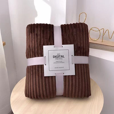 Eco Friendly Hotel Blankets And Sheet 100% Polyester For Adults