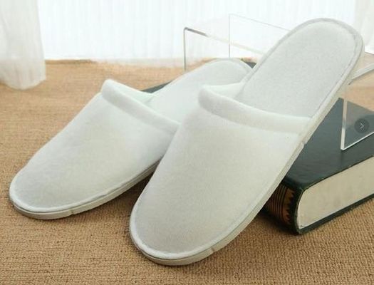 Luxury 4 Star White Spa Slippers Hotel Style Slippers For All Seasons