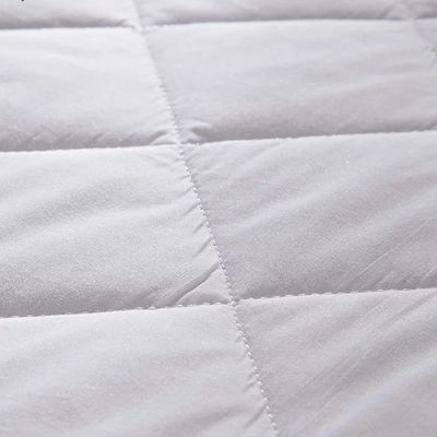Plain Dyed Cooling Mattress Cover Customized High Performance