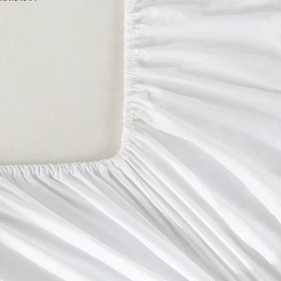 Comfortable Quilted White Hotel Waterproof Mattress Protector Waterproof Bed Cover