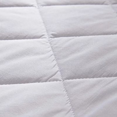 Comfortable Quilted White Hotel Waterproof Mattress Protector Waterproof Bed Cover