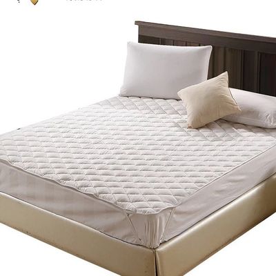 King Size Waterproof Bed Protector Plain Style Customized For Adults