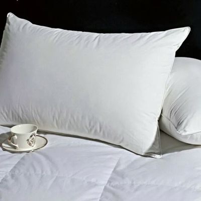 Cotton Hollow Fiber Hotel Type Pillows Ergonomic Washable For Bedding