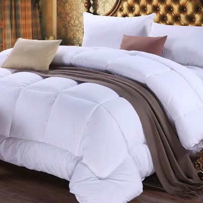 Breathable Hotel Bed Quilt Hotel Collection Queen Comforters For Adults