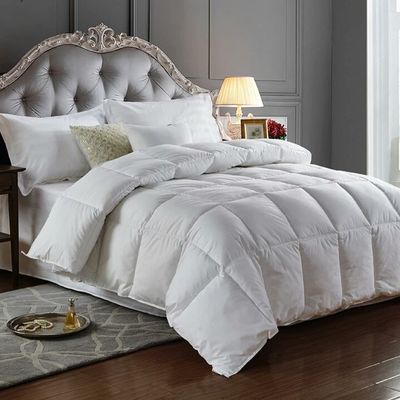 Fashion Style Hypoallergenic Hotel Collection Bedding Quilts Hotel Down Comforter