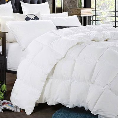 Fashion Style Hypoallergenic Hotel Collection Bedding Quilts Hotel Down Comforter