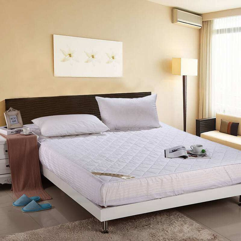 Plain Dyed Cooling Mattress Cover Customized High Performance