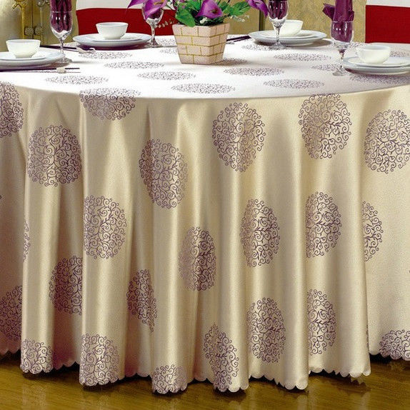 Double Layered Hotel Table Cloth For Sophisticated Home Decor And Fine Dining